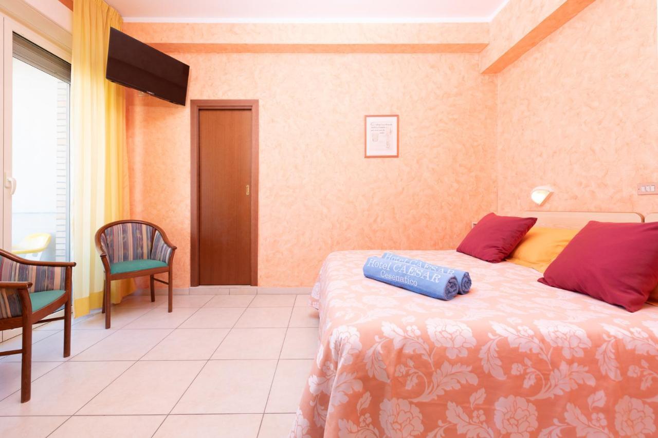Hotel Caesar Чезенатіко Екстер'єр фото