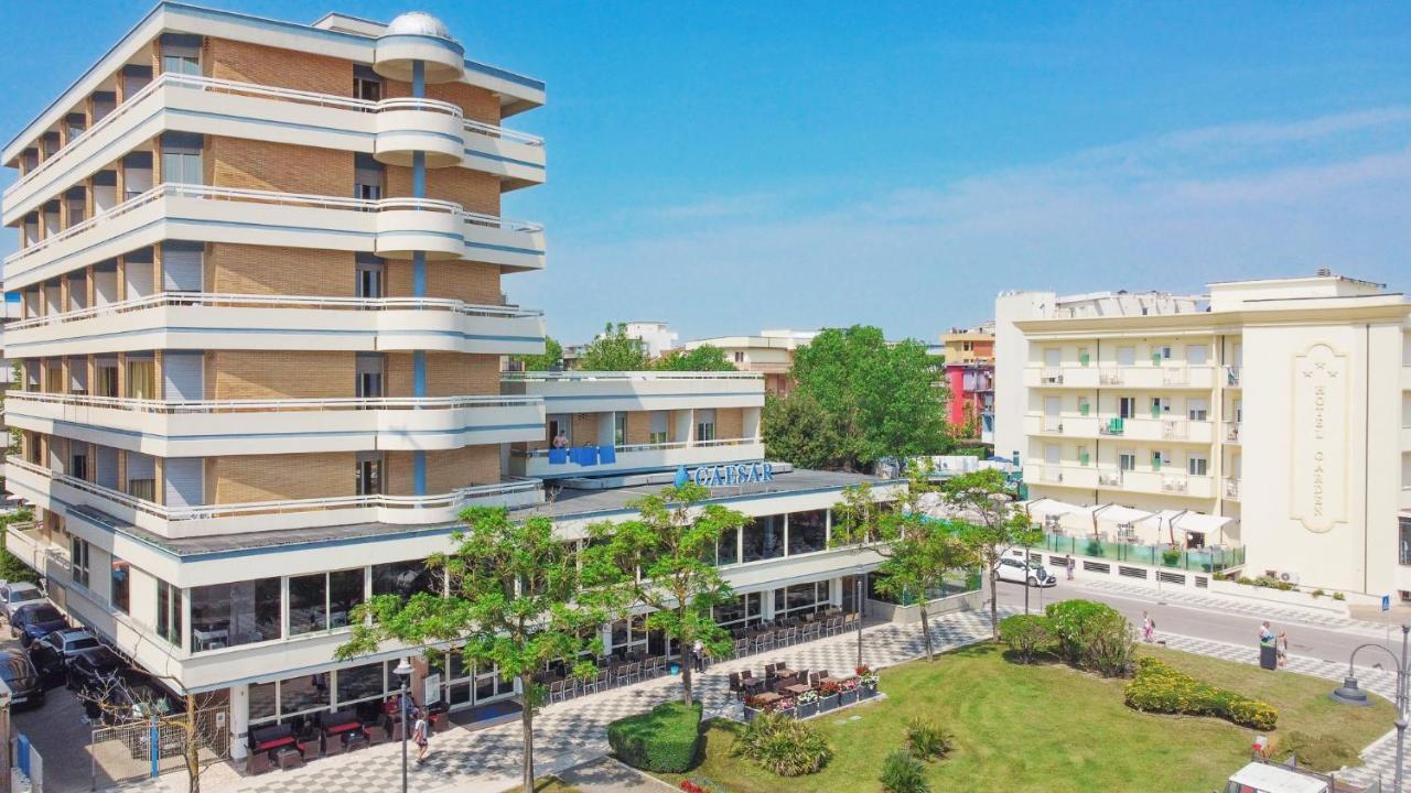 Hotel Caesar Чезенатіко Екстер'єр фото